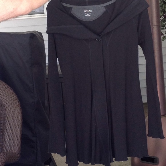 Black Calvin Klein Performance hoodie - Picture 1 of 5